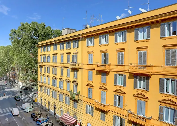 Vatican View - 2 Bedrooms & 2 Bathrooms - And