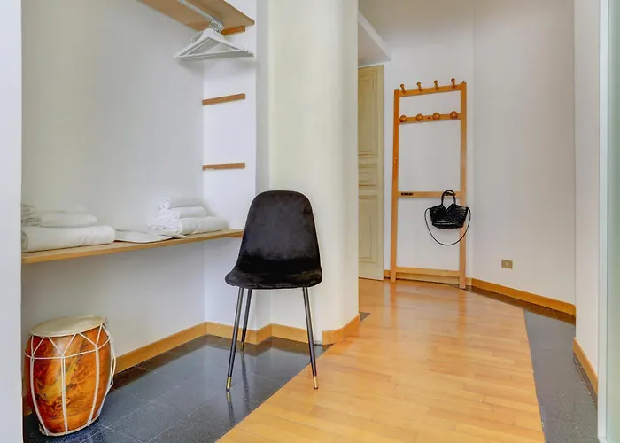 Vatican View - 2 Bedrooms & 2 Bathrooms - And